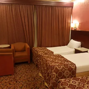 Otel Olayan Plaza